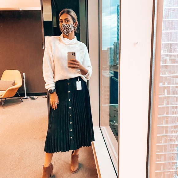 Meet your Posher, Meritt - Picture 4 of 5